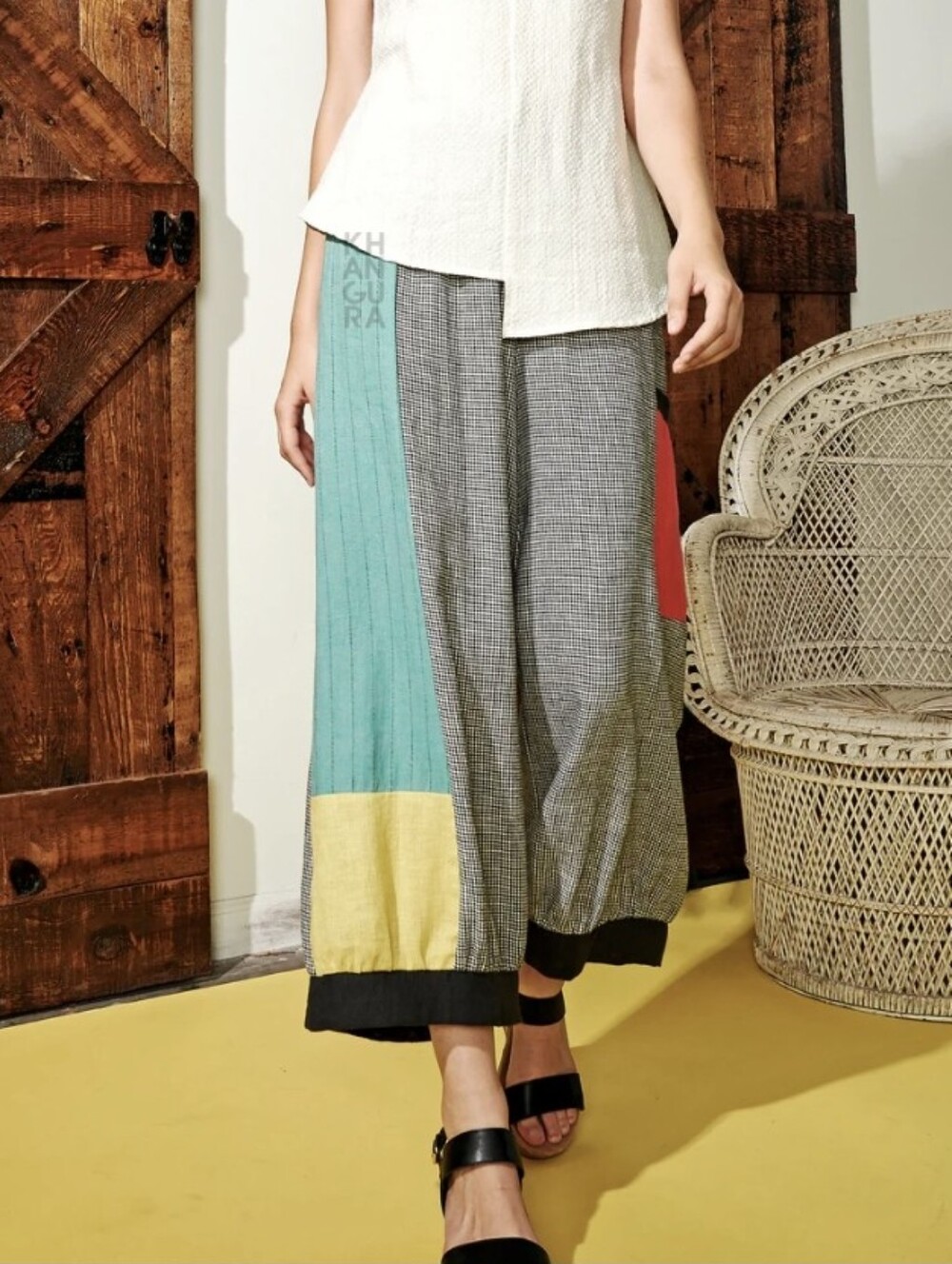 Khangura St. Tropaz 'The Looker' Linen Blend Colorblock Ankle Pants - Size L
